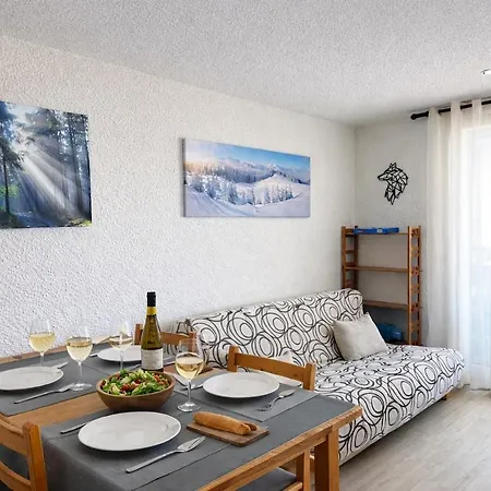 Cozy 2 Bedroom Lejlighed *